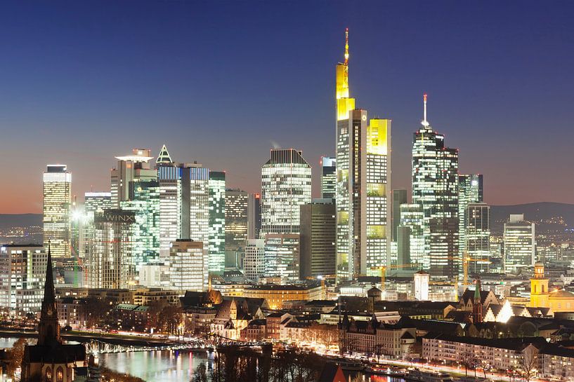 Skyline of Frankfurt at the blue hour by Markus Lange