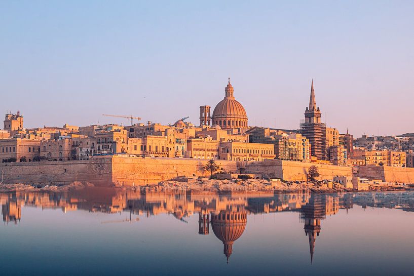 Valletta skyline reflectie van Daan Duvillier | Regio in de Kijker