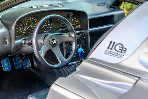 Bugatti EB110 SuperSport supercar dashboard