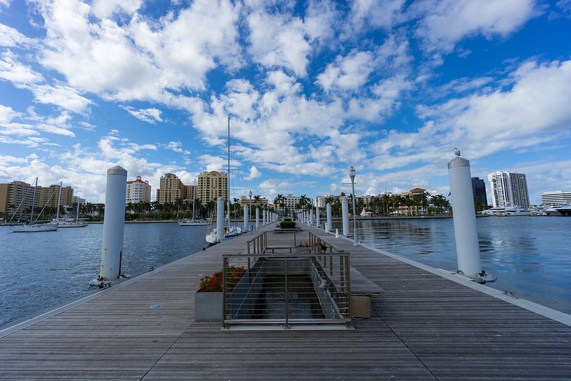 USA, Florida, West Palm Beach Hafen vom Landungssteg mit Boa von adventure-photos