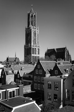 De Dom van Utrecht vanaf de parkeergarage Springweg (3)