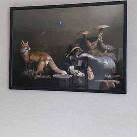 Photo de nos clients: Nature morte de chasse avec divers animaux "Nature morte royale par Flower artist Sander van Laar, sur poster