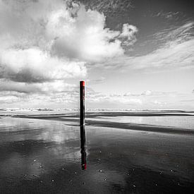 Strandpost am Strand von Foto van Anno