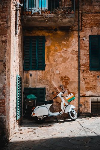 Scooter in de Italiaanse straatjes