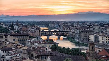 Zonsondergang in Florence van Manjik Pictures