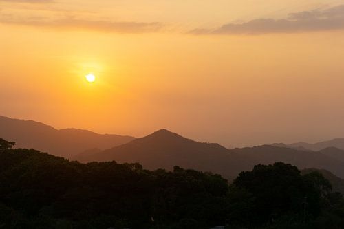 Zonsondergang in Minca, Cartagena by Selma Hamzic