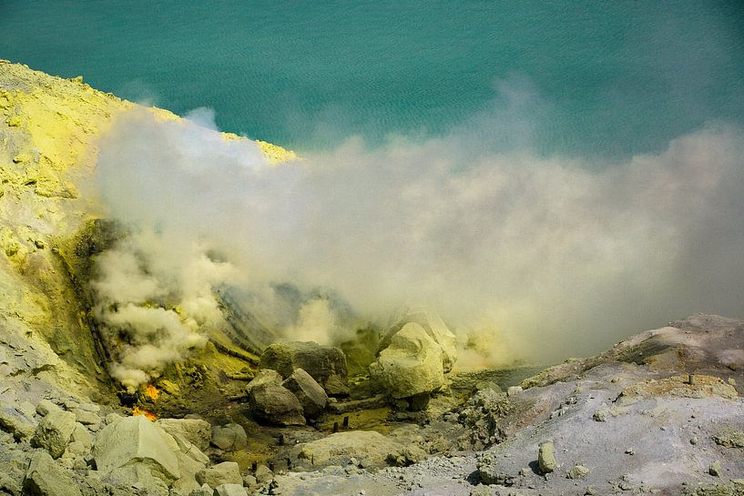 Zwavelmijn Kawah Ijen - Oost-Java, Indonesië van Martijn Smeets