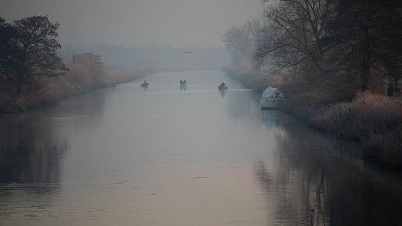 Fishermen in the early morning sun. by Hilbrand van der Meulen