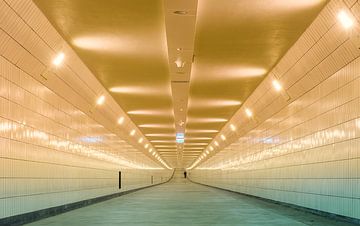 Maastunnel, Rotterdam van Ronald van de Steeg