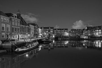 Stadhuiskade à De Oude Haven De Kolk à Maassluis sur Ad Jekel