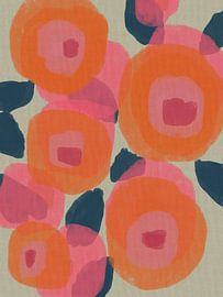 Oranje bloemen. Abstracte botanische gemengde techniek. van Dina Dankers