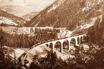 Albulastrecke der Rhätischen Bahn kurz nach ihrer Eröffnung im Jahr 1904