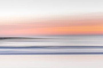 Wellen bei Sonnenuntergang in Zeeland von Claire van Dun