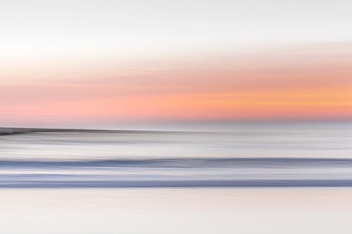 Vagues au coucher du soleil en Zélande