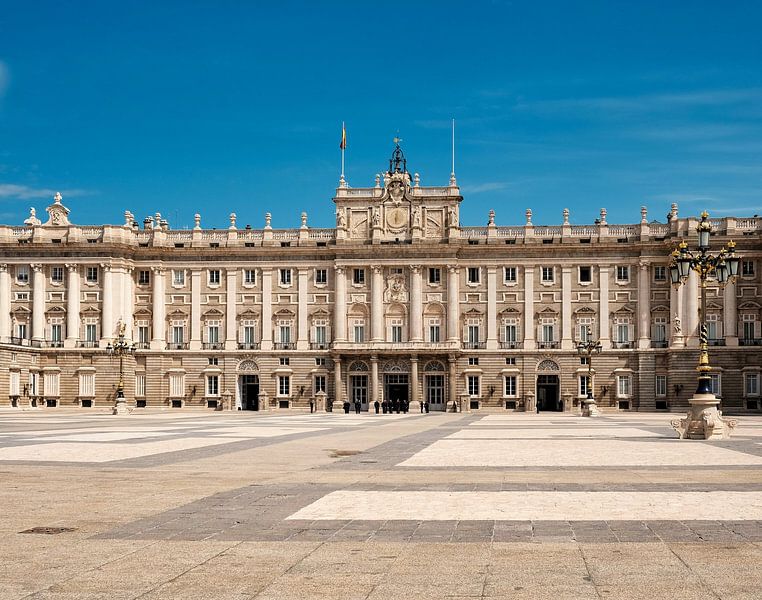 Madrid by Hello Pompoyo