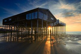 Beach Club am Meer von Jim Looise