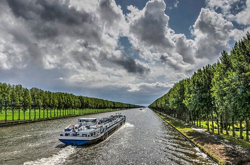 Canal Perspective