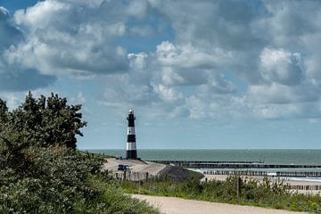 Nieuwe Sluis lighthouse in Breskens by Ellen Driesse
