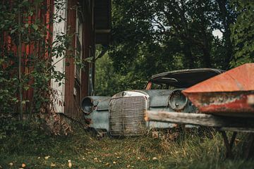 Het verlaten autokerkhof in Zweden (deel 2) van Slashley Photography