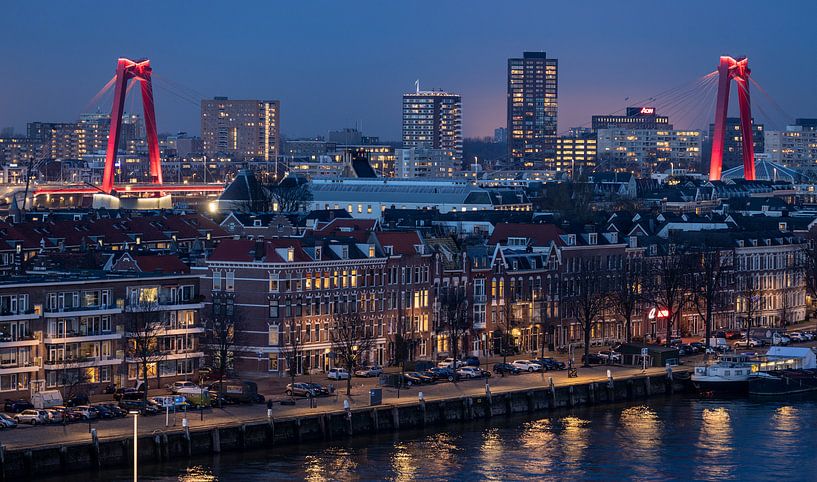 The Willemsbrug in Rotterdam during the blue hour. by Claudio Duarte