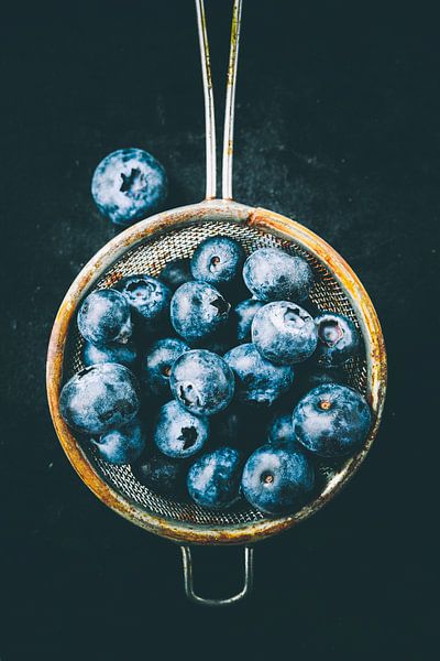 Blue berries van Jana Behr
