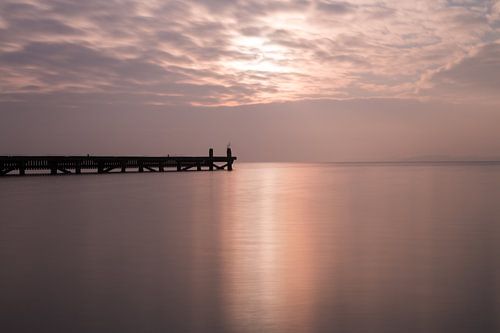 steiger Veerse meer in het ochtendlicht