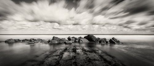 Basalt blocks and breakwaters