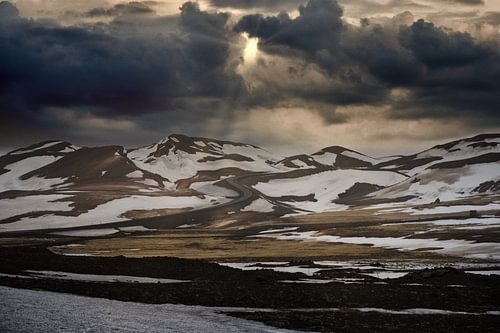 Mountain landscape: Sunshine after the storm.