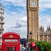 Cabine téléphonique londonienne et Big Ben vie urbaine verticale, Grande-Bretagne sur Animaflora PicsStock