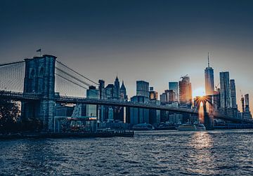 Zonsopgang boven New York City, VS van Patrick Groß