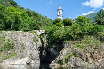 Church over a Lake in Cannobio by Melvin Fotografie