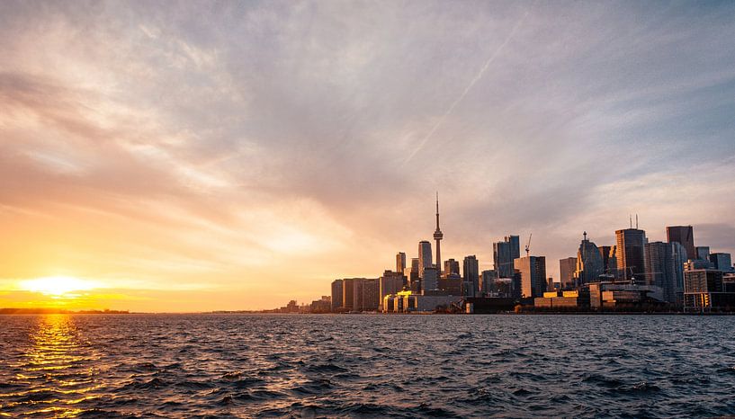 Toronto by Hello Pompoyo