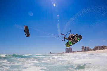 Kitesurfing Cape Town by Andy Troy