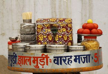 Straße Snacks in Indien von Cora Unk