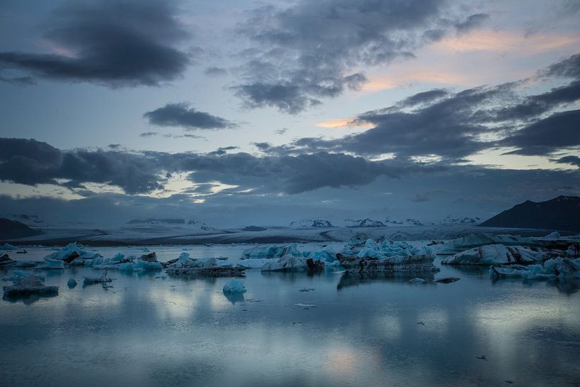 Iceland - Glacier lagoon joekulsarlon full of ice floes floating by adventure-photos