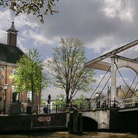 Nostalgie-Brücke in Amsterdam von ina kleiman