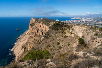 Klippen der Sierra Helada und Benidorm