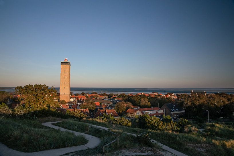 Brandaris Terschelling im Licht der untergehenden Sonne von Jolanda Kleij