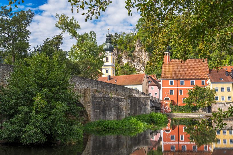 Die Kirche von Kallmünz am Fluss Naab von ManfredFotos