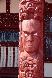 Maori statue in Rotorua, New Zealand by Christian Müringer