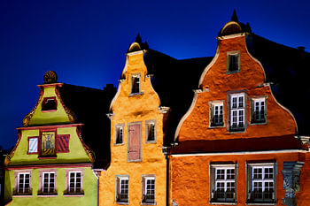 Schwäbisch Hall – Historisch marktplein bij nacht, Baden-Württemberg