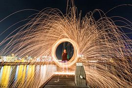 Amsterdam in vuur en vlam by Renzo Gerritsen