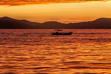 Kroatië : Avondsfeer boven Zadar van Photoart-Naegele