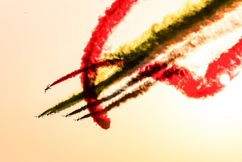 Spectacle aérien avec escadron volant et effet de fumée coloré par Dieter Walther
