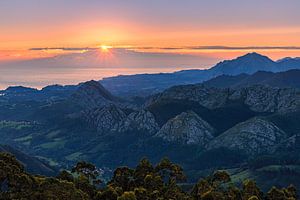 Sonnenaufgang Mirador del Fitu, Asturien, Spanien