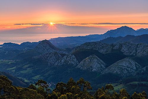Zonsopkomst Mirador del Fitu, Asturië, Spanje