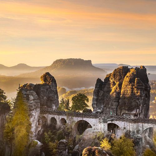 Nationaal Park Sächsische Schweiz - Ferdinandstein Zicht bij zonsopgang