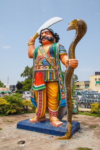 Demon Mahishasura standbeeld, Mysore van Jan Schuler