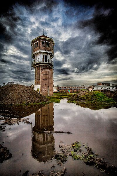 watertoren Indië 2  by Freddy Hoevers