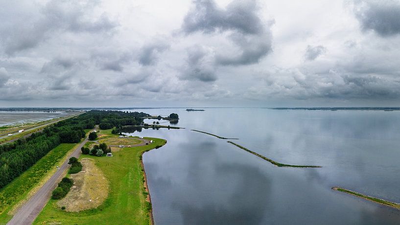 Panorama photo Grevelingenstrand and Grevelingenmeer Bruinisse (Zeeland) by Fotografie Jeronimo